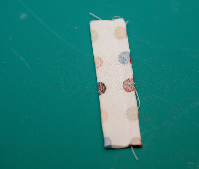 how to wear a clip on bow tie