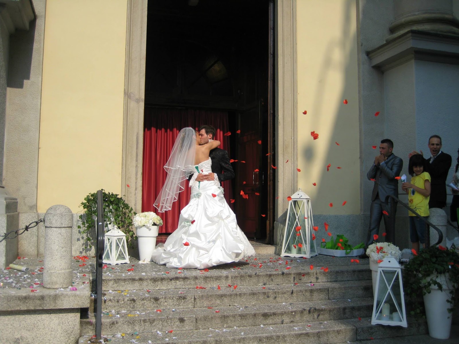 http://www.ilblogdisposamioggi.com/2014/10/matrimonio-verde-smeraldo-disney