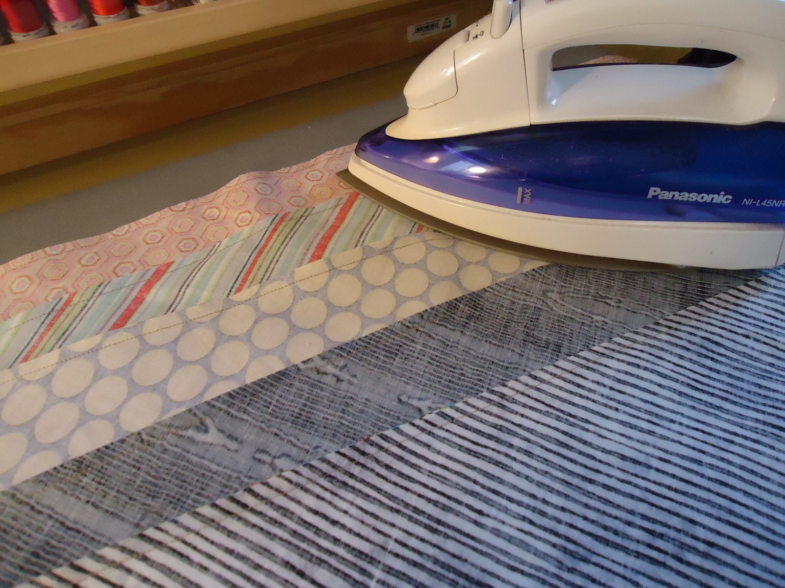 The Quilting Edge: Quilt Backs....Good Place to Experiment