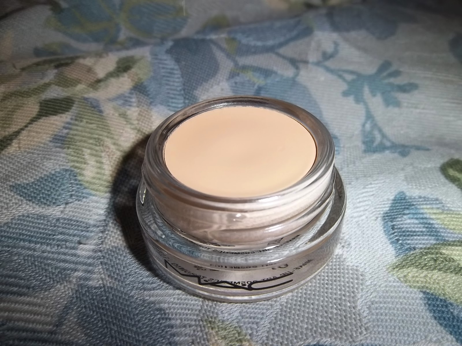 Just Make it Up MAC Soft Ochre Paint Pot