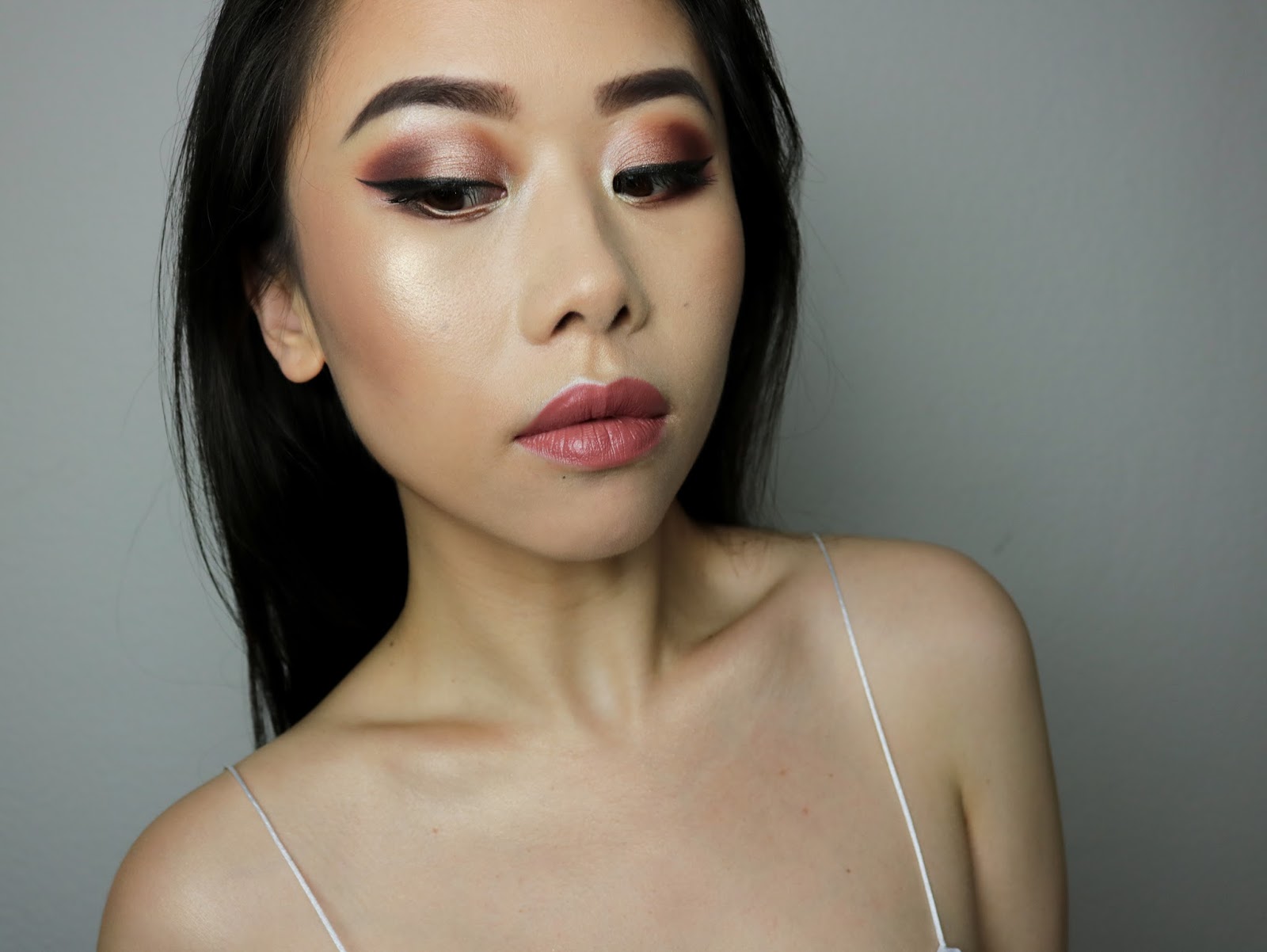 Glowing Summer | The Monday Tutorial Glowy makeup