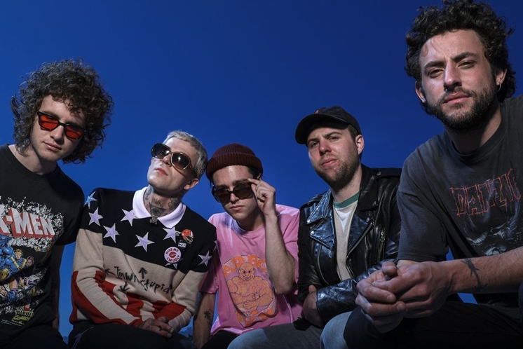 The Neighbourhood: Quem espera sempre alcança