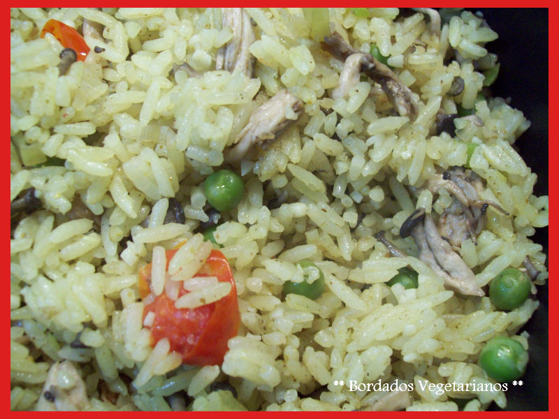 ** Bordados vegetarianos ** Risoto (à brasileira) de shimeji, alho