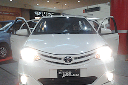 Hasjrat Abadi Kenalkan Toyota Etios Valco