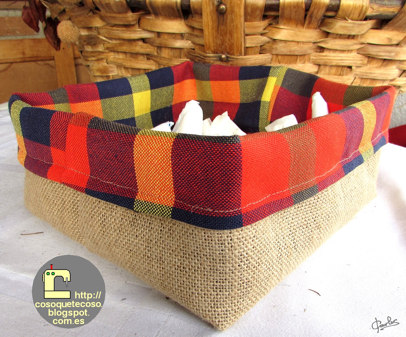 CosoQueTeCoso: Mini cestas de arpillera
