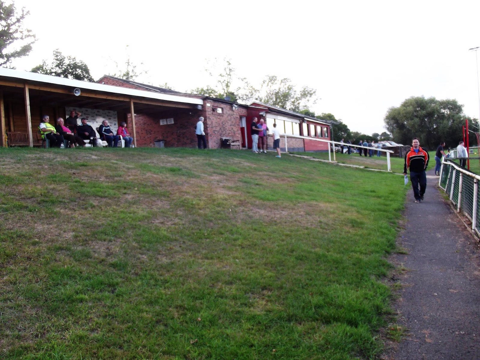 The Wanderer Binfield Hill Farm Lane