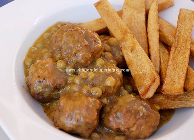Albóndigas en salsa Albóndigas en salsa