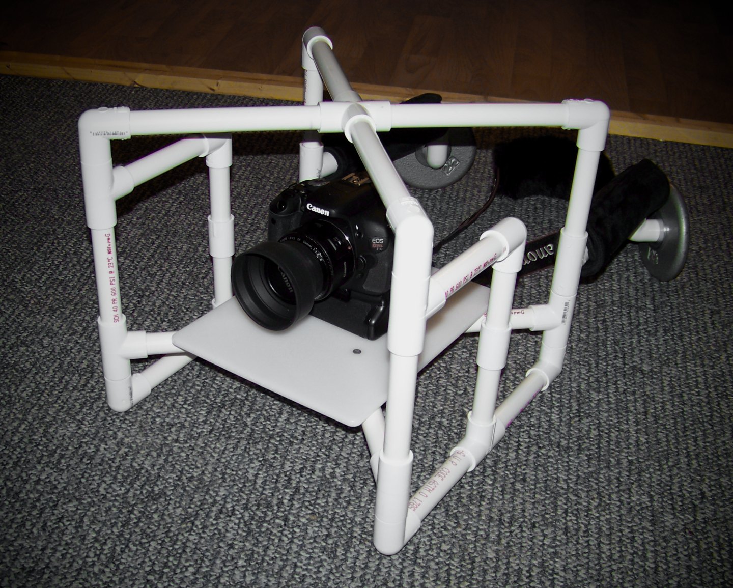 to DIY Camera Stabilizer Shoulder/Fig Rig Cage