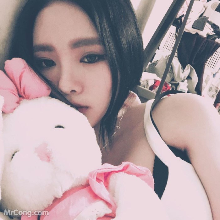 Yu Han (jeee622) Hot girl famous huge breasts social network (684 pictures)