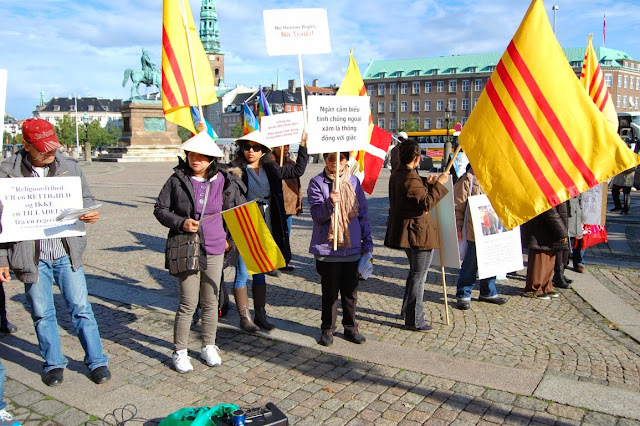 Biểu Tình chống VC Trương Tấn Sang đến Đan Mạch (Denmark)