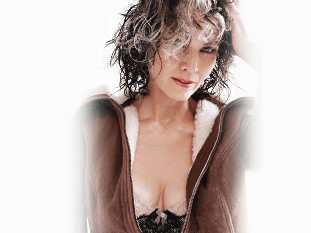 Alannah myles "Black velvet"queen special guest on the ray shasho...