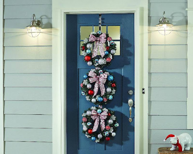 The Home Depot Workshop, blue door, front porch, ornaments,