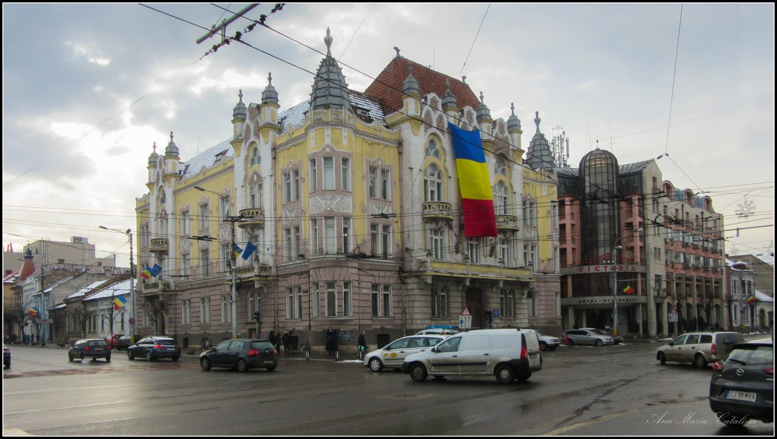 Lumea văzută din Turda ClujNapoca Piata Avram Iancu