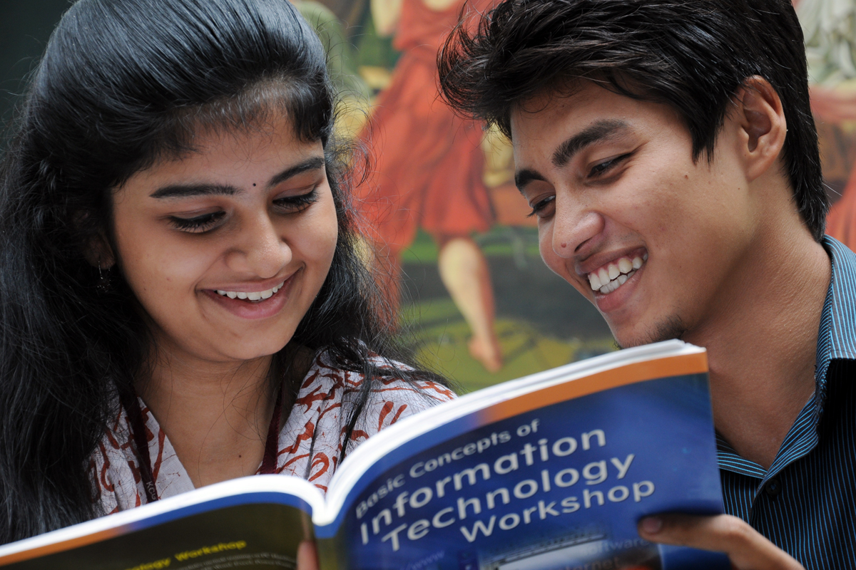 Wedding photographers/Videographer/Candid Photography in chennai