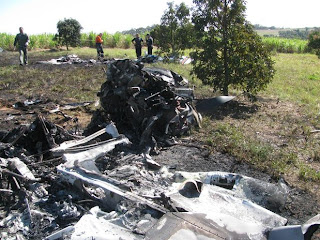 Choque no ar entre aviões deixa quatro mortos no interior de SP