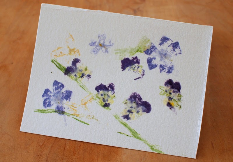 how to incorporate flower pounding into stationary