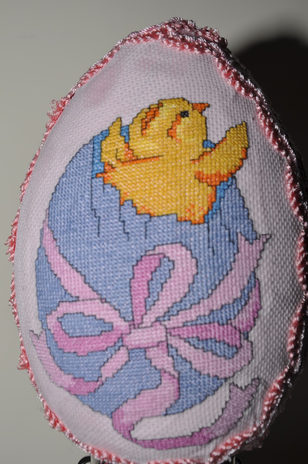 Simhomsen Runner da tavola ricamato con coniglietto, decorazioni pasquali, sciarpe da comò (35,6 x 175,6 cm