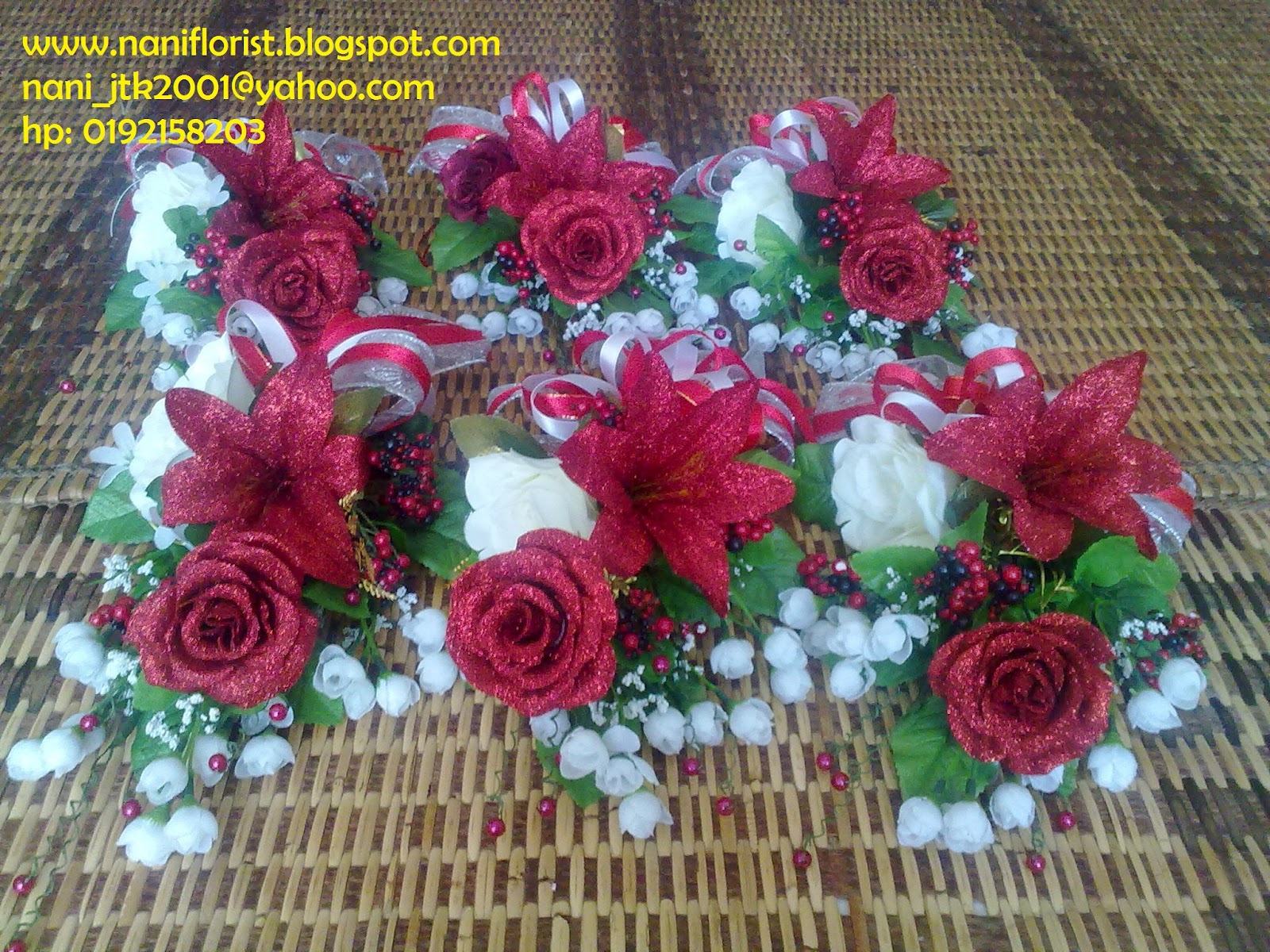 Nani Florist: GUBAHAN HANTARAN BUNGA ARTIFICAL MERAH PUTIH