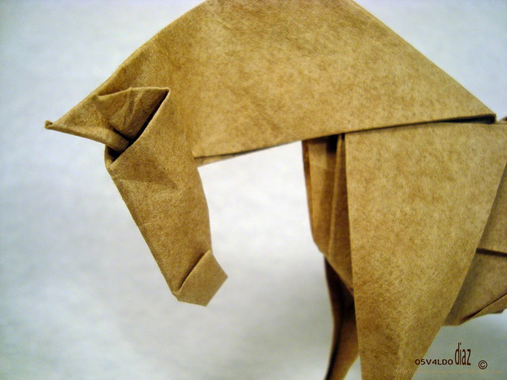 Origami Maniacs: Origami Horse by Fabian Correa