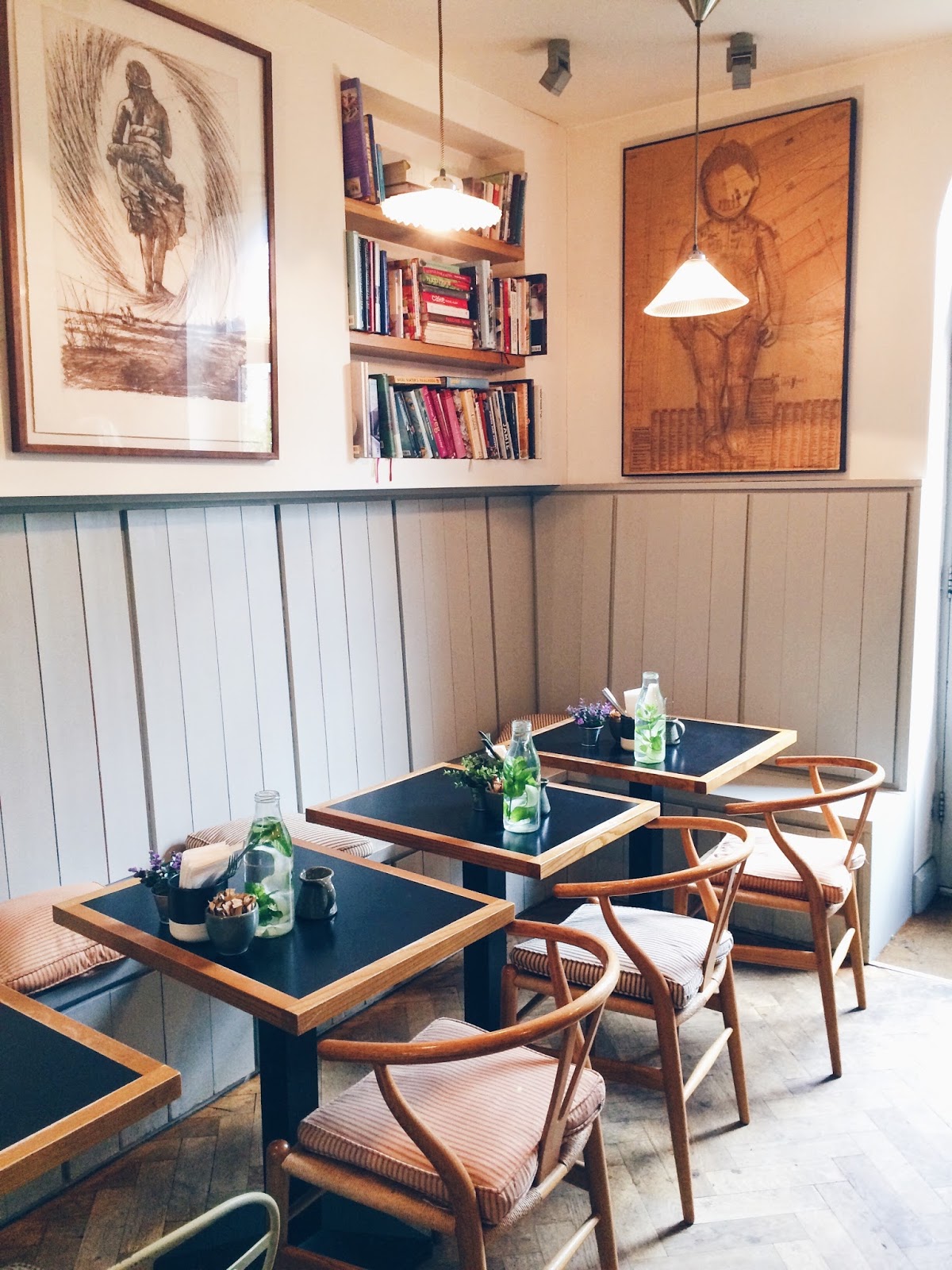 Brunch at Bibi's Café