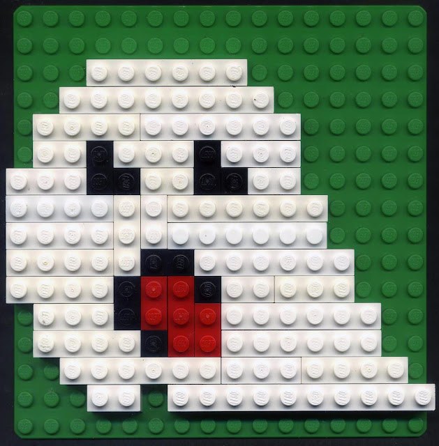 MOC LEGO fantasma figura alusiva ao Halloween, mosaico sobre painel LEGO 16x16 studs