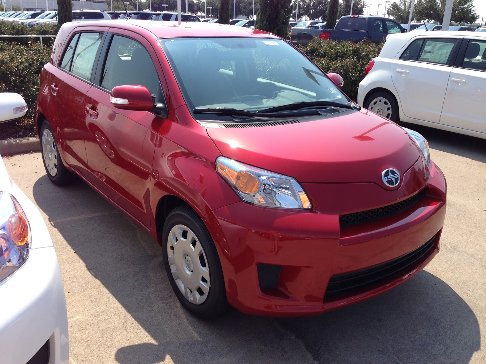 --CarJunkie's Car Review--: First Drive: 2013 Scion xD