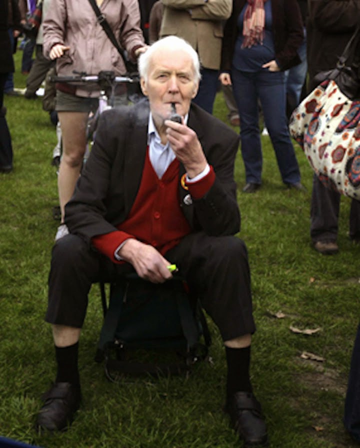A Heron's View TONY BENN, An english republican.