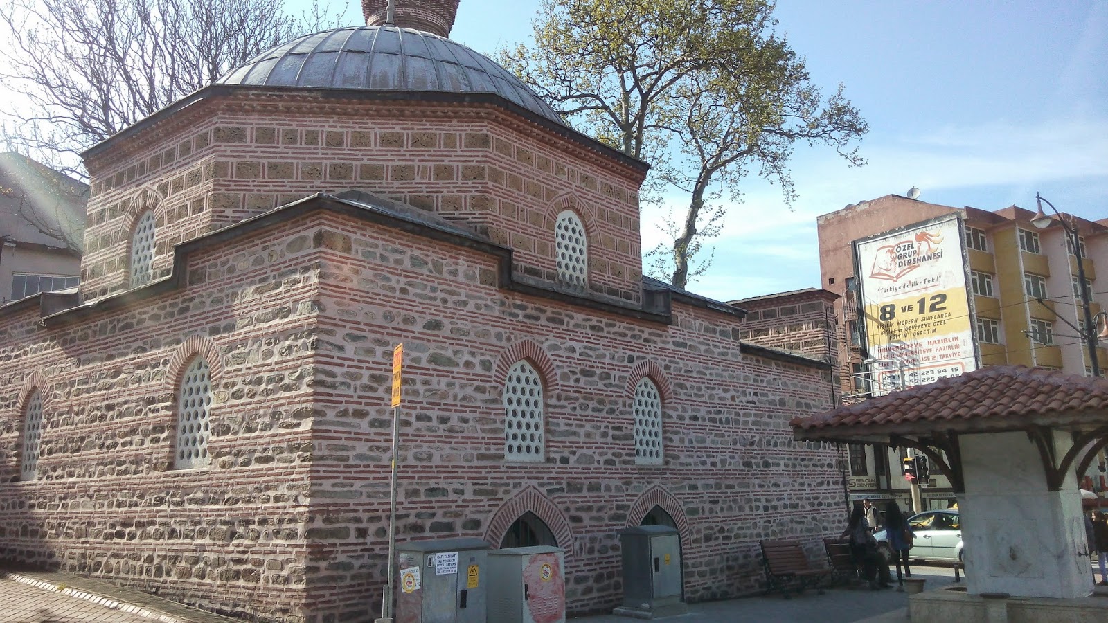 YİĞİT KÖHNE CAMİİ BURSA YİĞİT KÖHNE CAMİİ BURSA