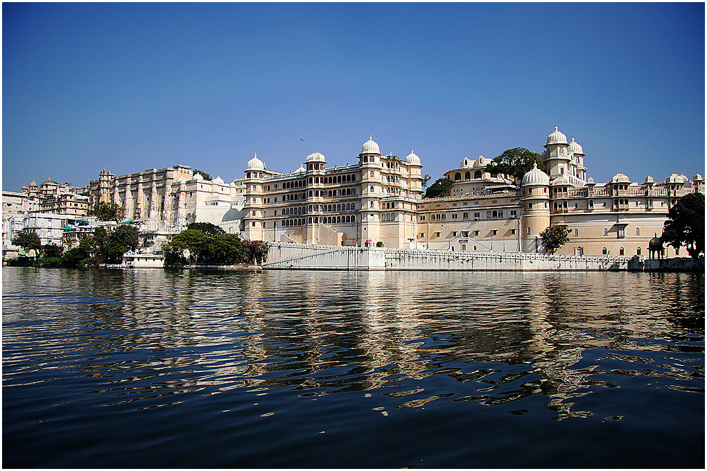 Lake Palace - Best Places to Visit in Udaipur 