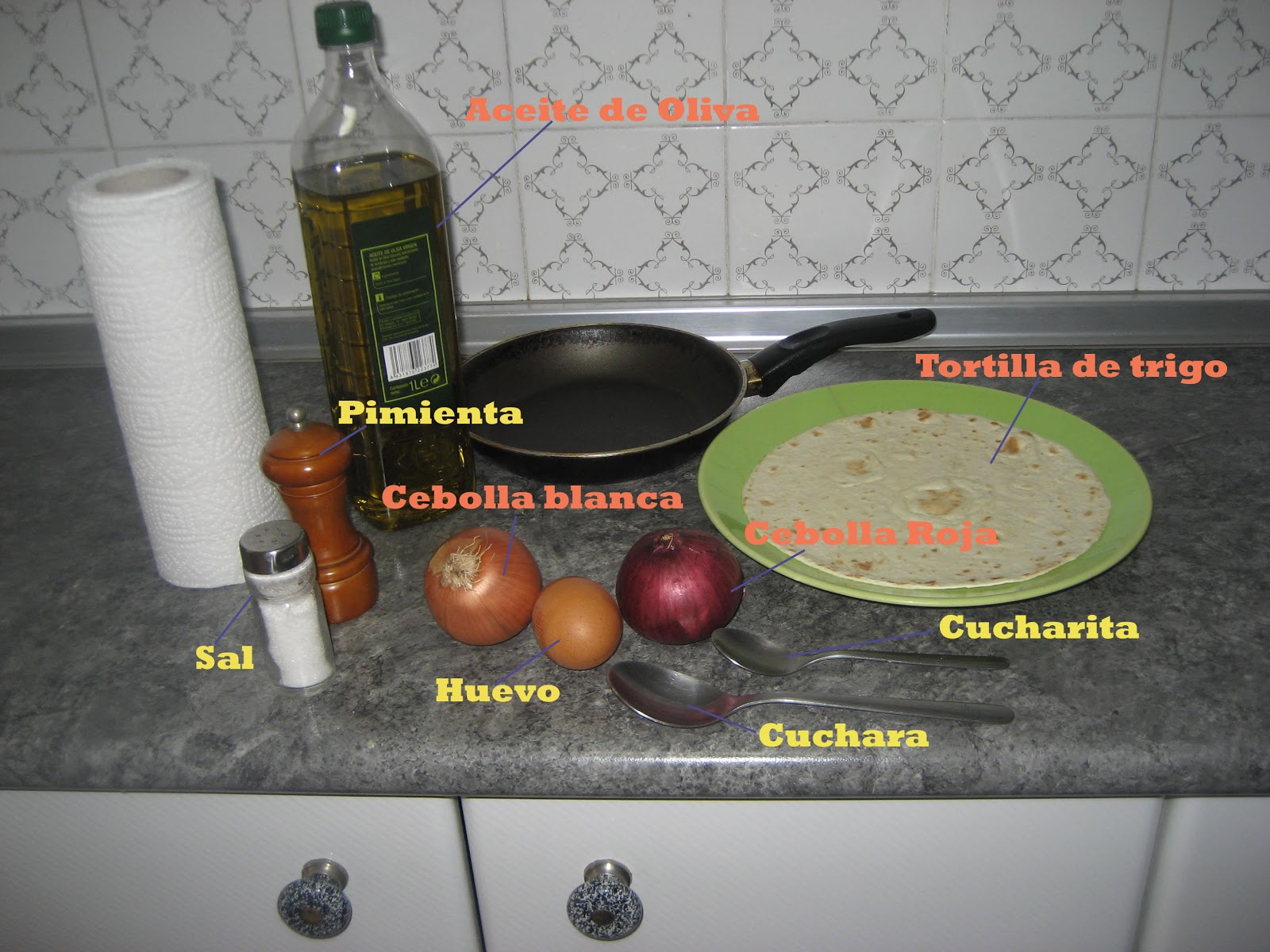 Cocinando solo para MI Tortilla de trigo con relleno simple