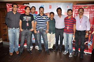Casts of 'Bol Bachchan' meet fans at Fame Inorbit Mall