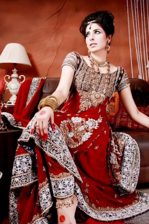 My Lite Fashion: BRIDAL FANCY DRESSES TRENDS IN PAKISTAN