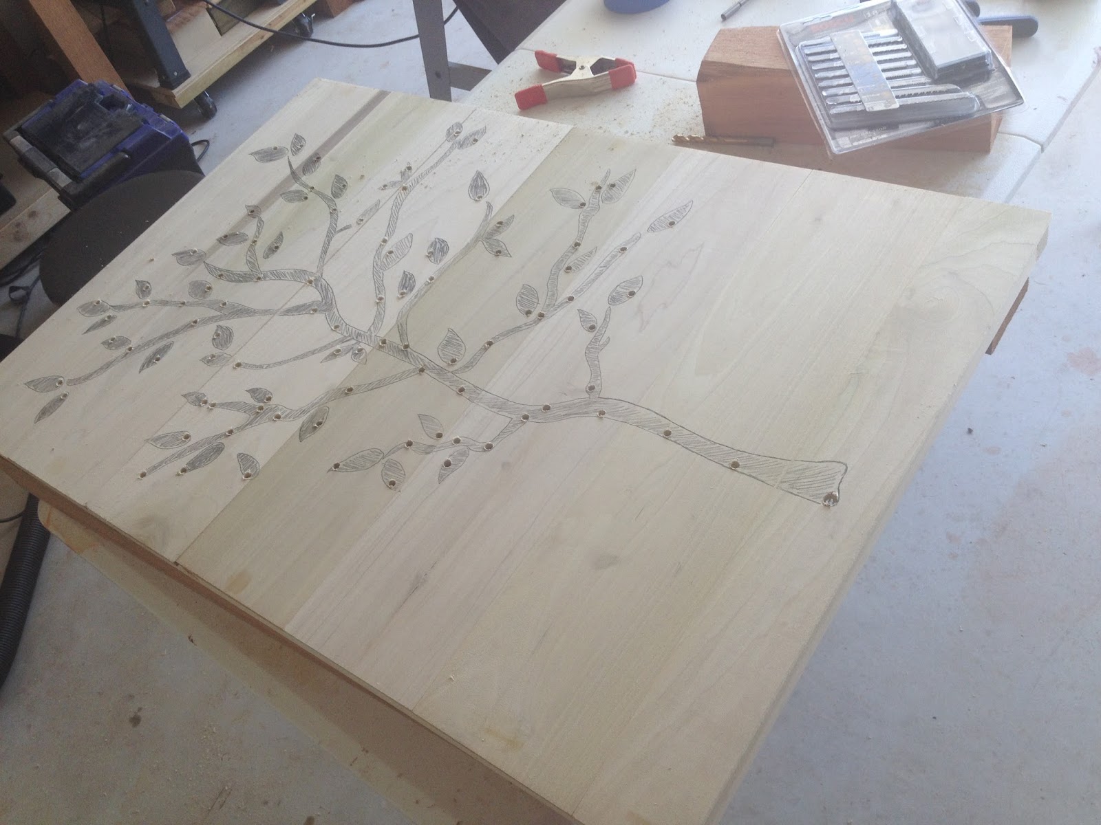 Rustic DIY Projects: How To: LED Wall Tree