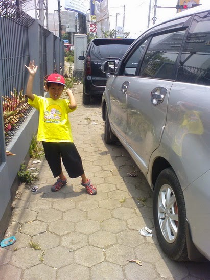 Trotoar Adalah Hak Pejalan Kaki Teras Teera Lifestyle Blogger
