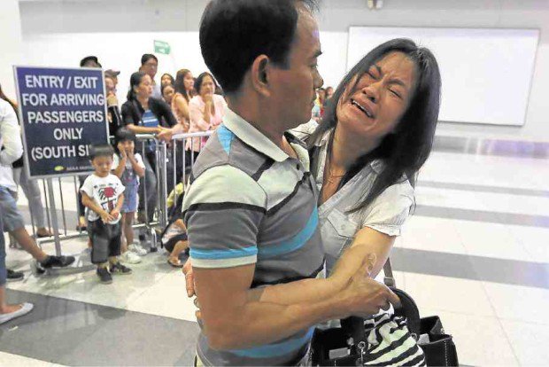 OFW'S Son With Clubfoot And Couldn't Run Was Killed by 14 Men After Being Accused of Selling Marijuana! OFW'S Son With Clubfoot And Couldn't Run Was Killed by 14 Men After Being Accused of Selling Marijuana!