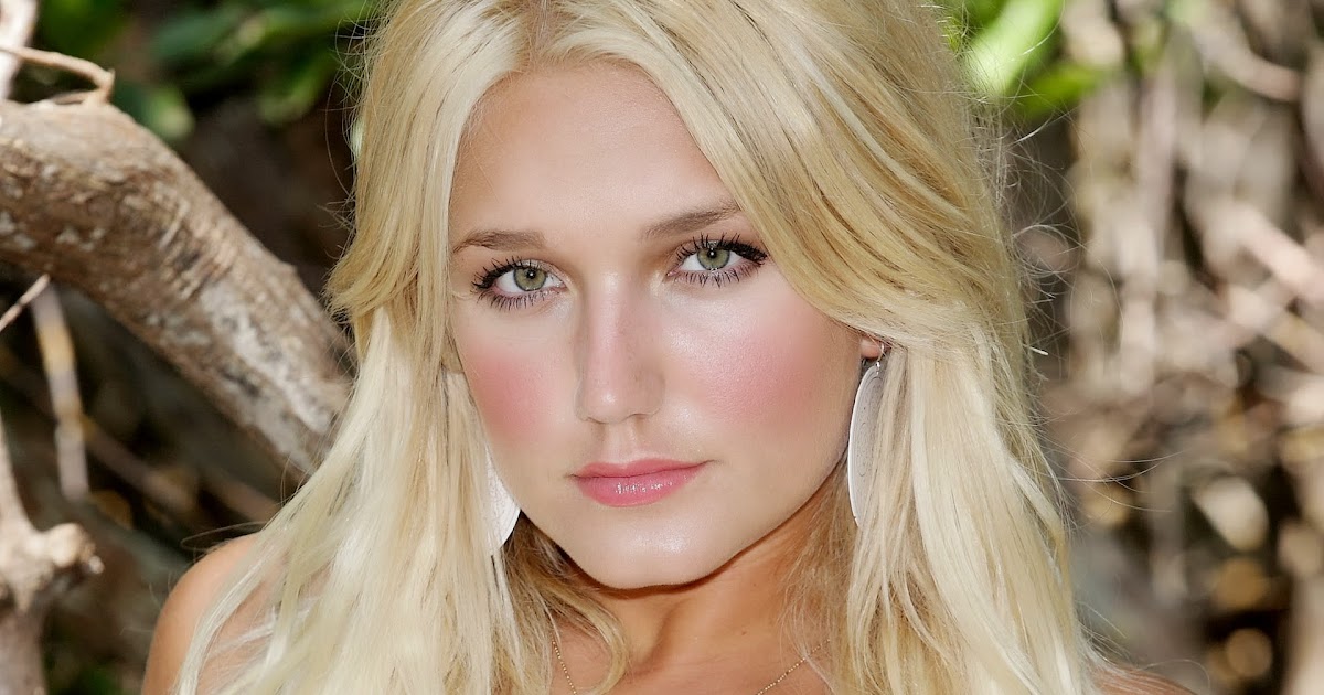 Brooke Hogan born May 5, 1988 (age 30) nudes (85 photo) Selfie, Facebook, bra