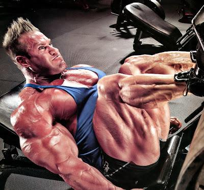 Jay-Cutler-Muscles-Show-off-leg-muscles-Bodybuilding-wallpapers.jpg