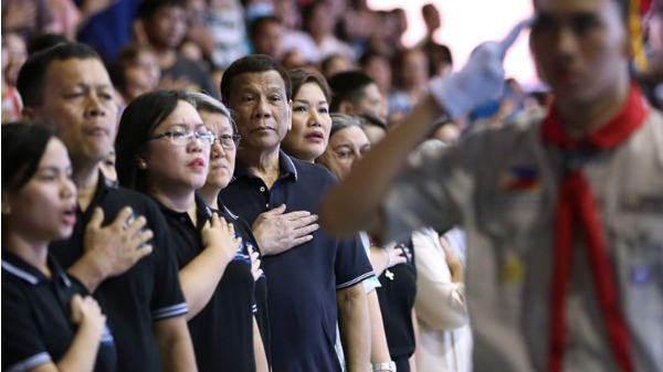 Duterte loves the teachers, salary hike may be in 2-3 months