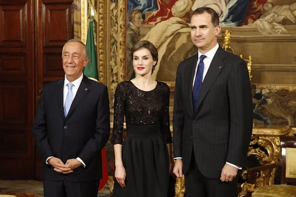 King Felipe VI of Spain and Queen Letizia of Spain receive Portugals President Marcelo Rebelo de Sousa before a gala dinner held at the Royal Palace