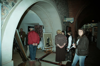 Dom aukcyjny Okna sztuki - stoisko na Warszawskich Targach Sztuki