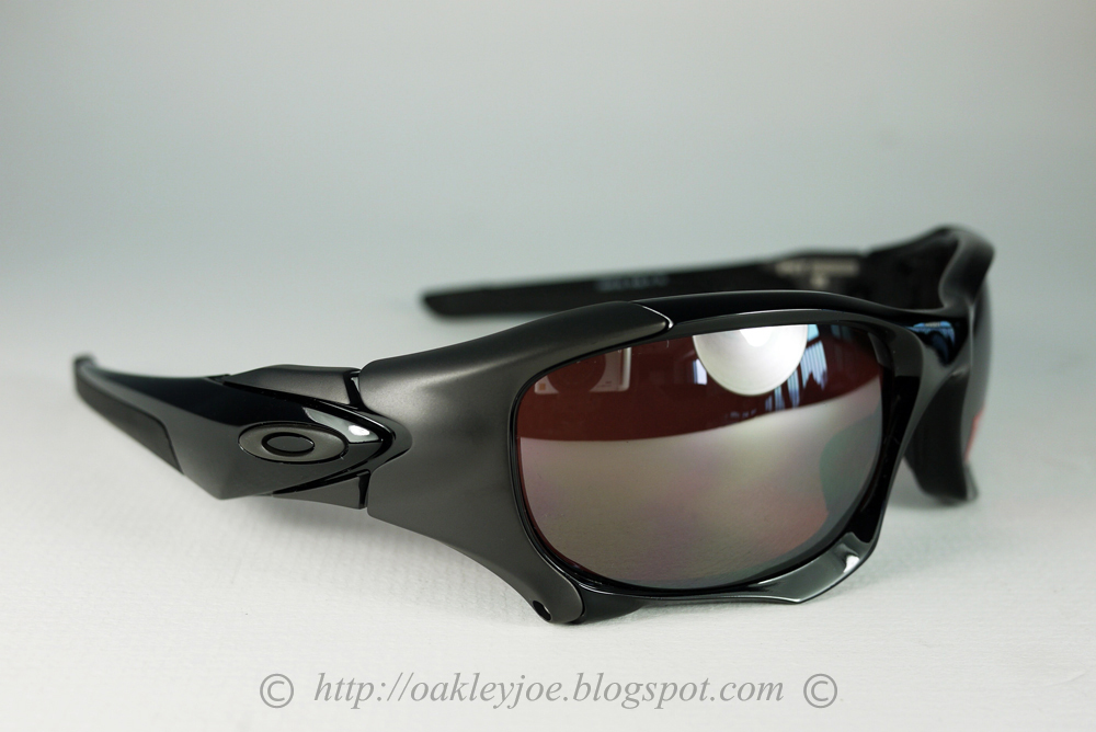 oakley pit boss 2 discontinued