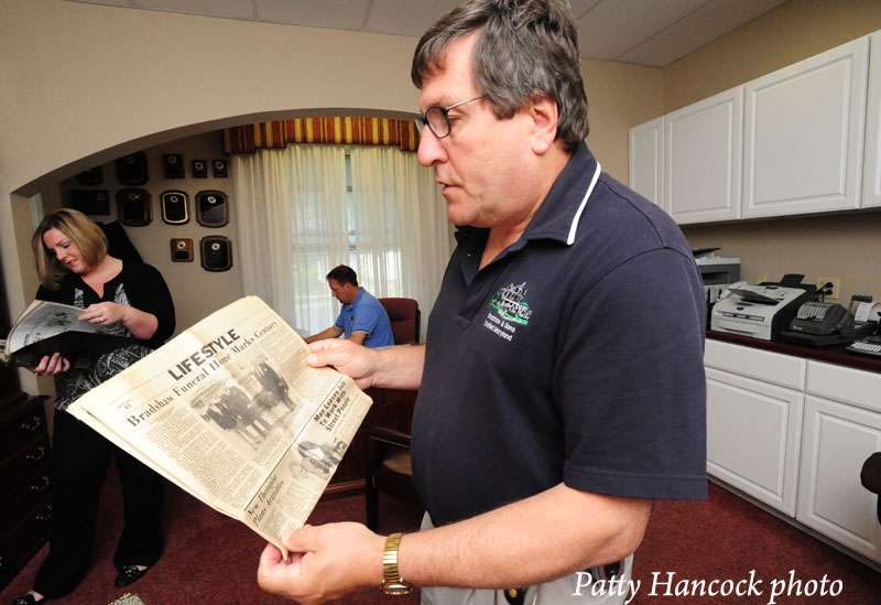 Artists Bradshaw Funeral Home in Crisfield