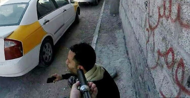 قيادي جنوبي يكشف منهم وراء الاغتيالات ومن الذي يدعمهم قيادي جنوبي يكشف منهم وراء الاغتيالات ومن الذي يدعمهم