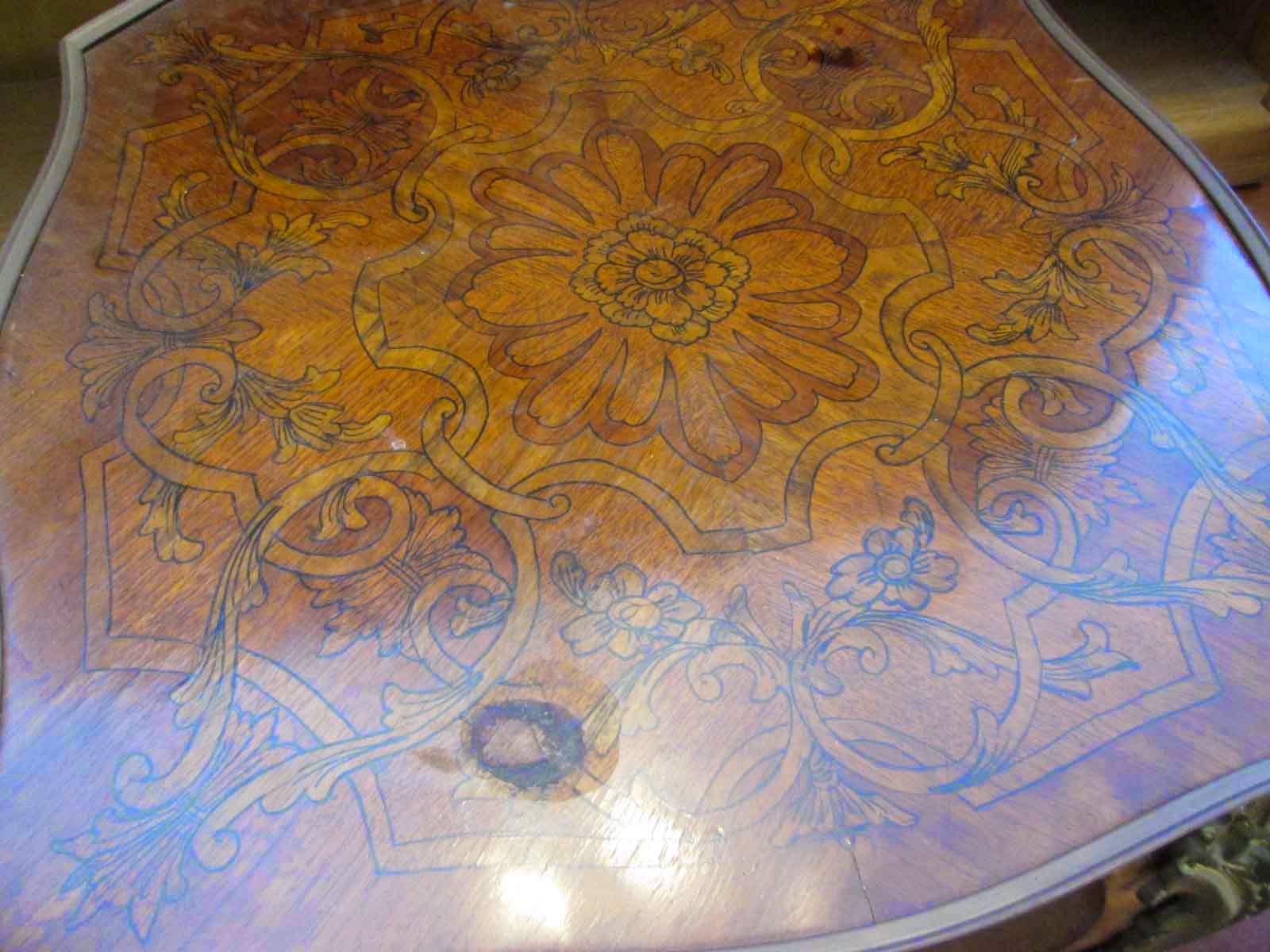 UHURU FURNITURE & COLLECTIBLES SOLD Beautifully Detailed WoodInlay