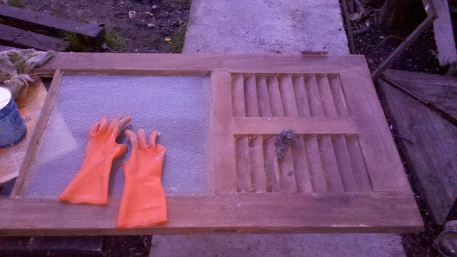 casita: Al fin la puerta del baño