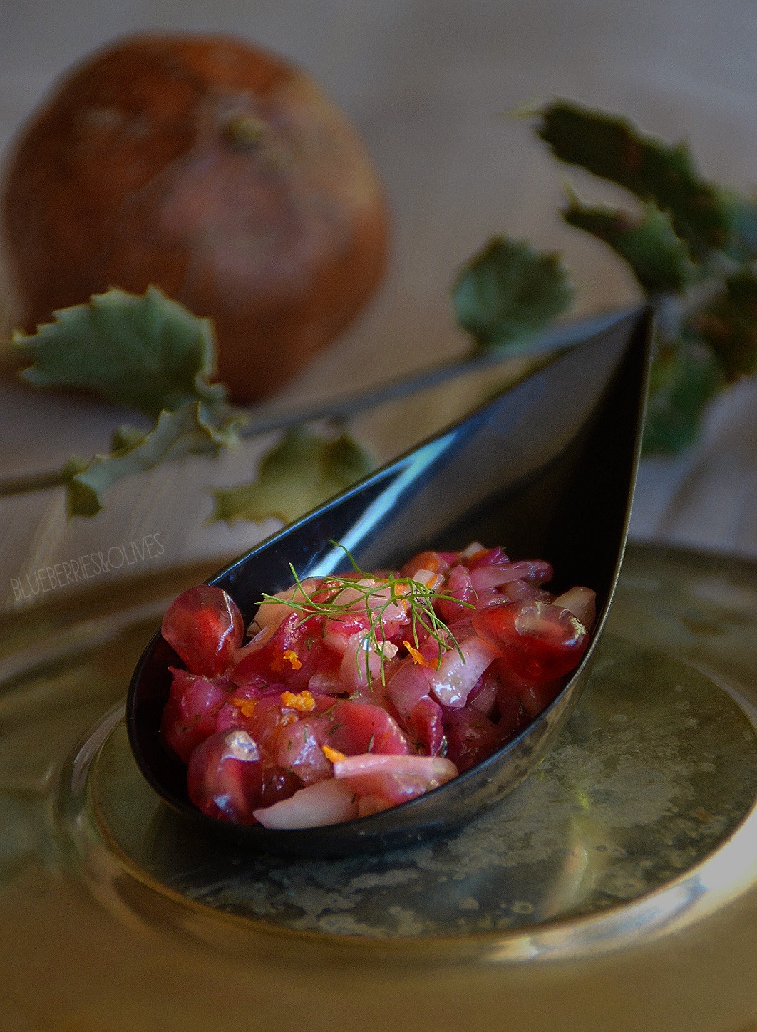 APPETIZER ON A SPOON WITH SALMON, FENNEL AND POMEGRANATE