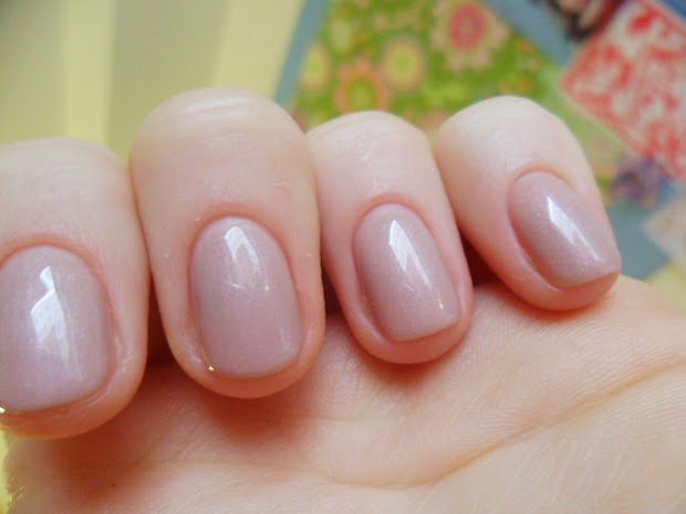 nailsalicious- small canvas big