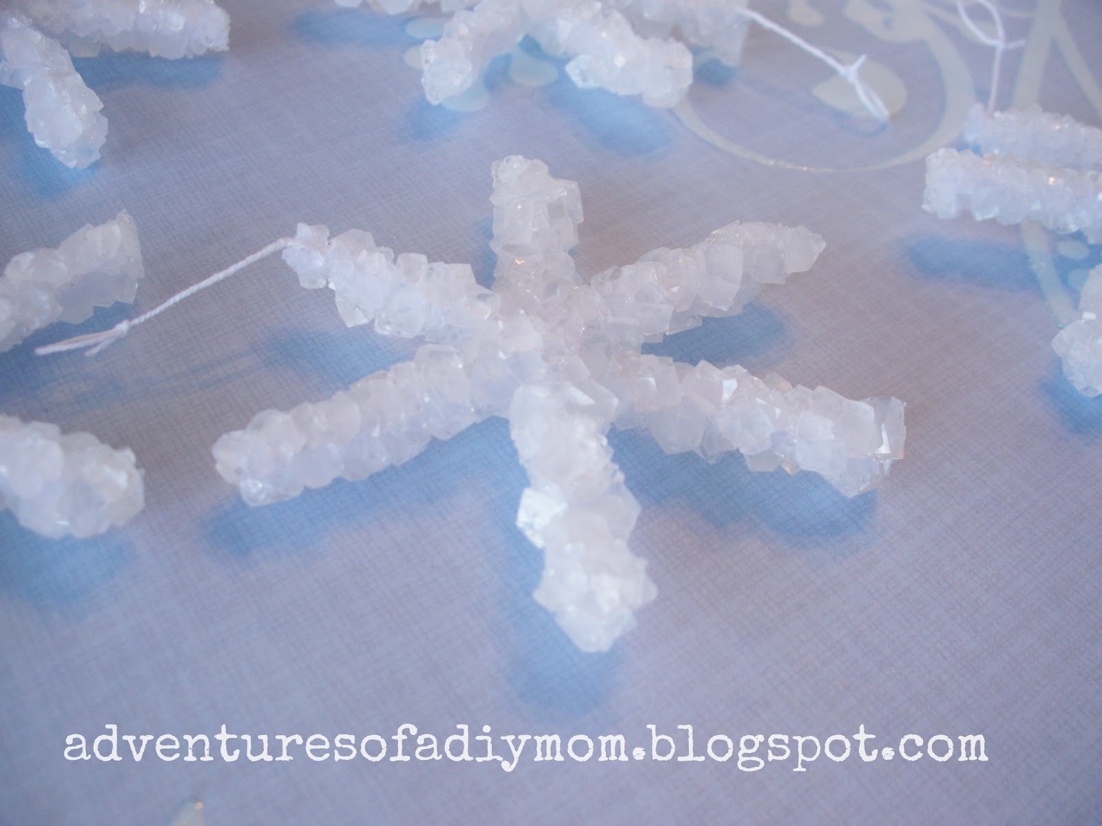How to Make Crystal Snowflake Ornaments - MY 100 YEAR OLD HOME