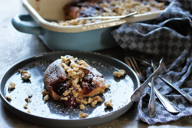 Käsekuchen-Auflauf mit Gewürzkirschen