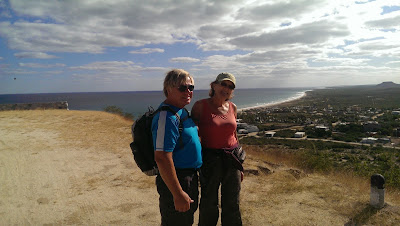 Anders and Liz out for a hike. This time the Box Canyon, Los Barriles